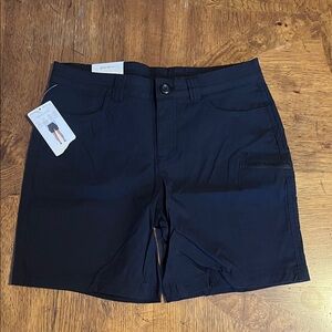 NWT size 4 Eddie Bauer Rainier Shorts